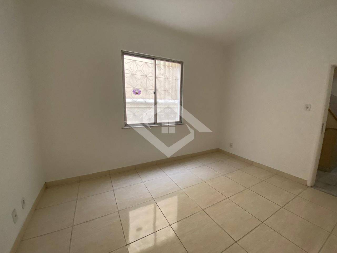 Apartamento para alugar com 3 quartos, 70m² - Foto 4