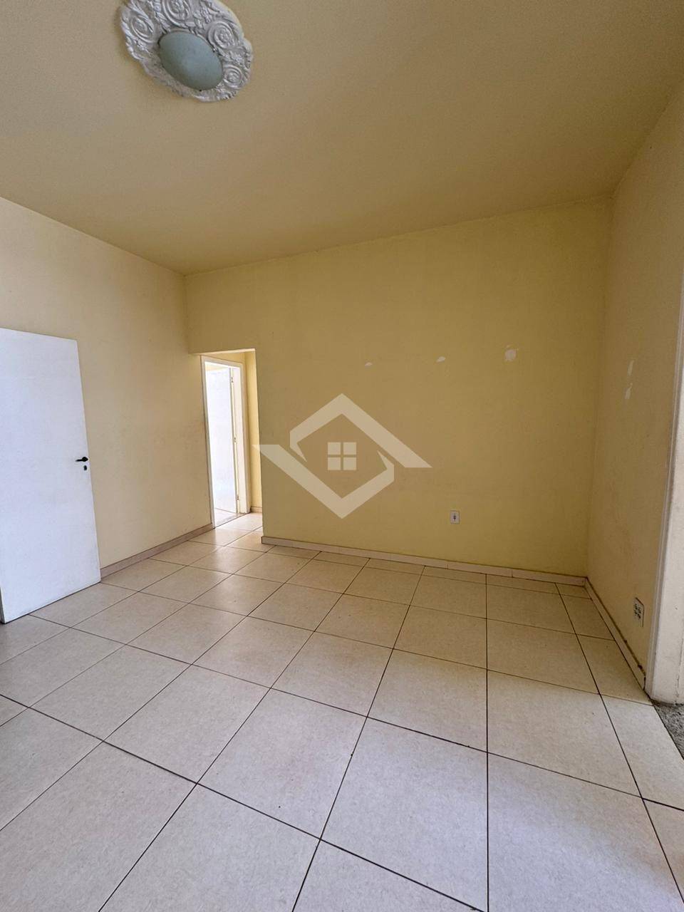 Apartamento para alugar com 2 quartos, 70m² - Foto 6