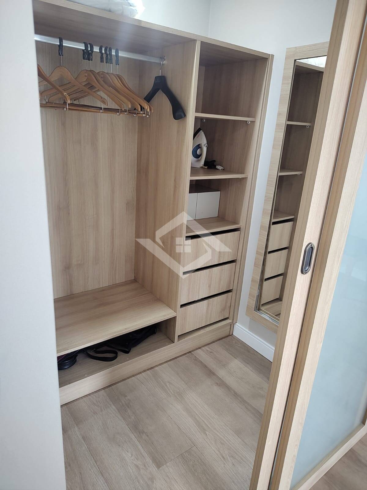 Apartamento à venda com 2 quartos, 65m² - Foto 5