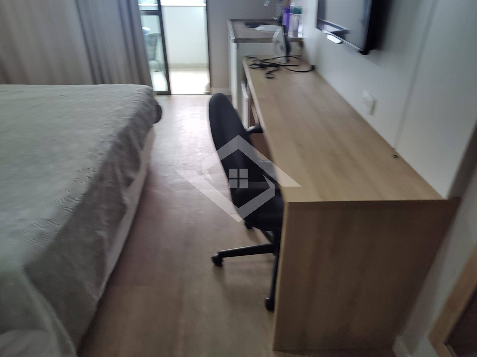 Apartamento à venda com 2 quartos, 65m² - Foto 15