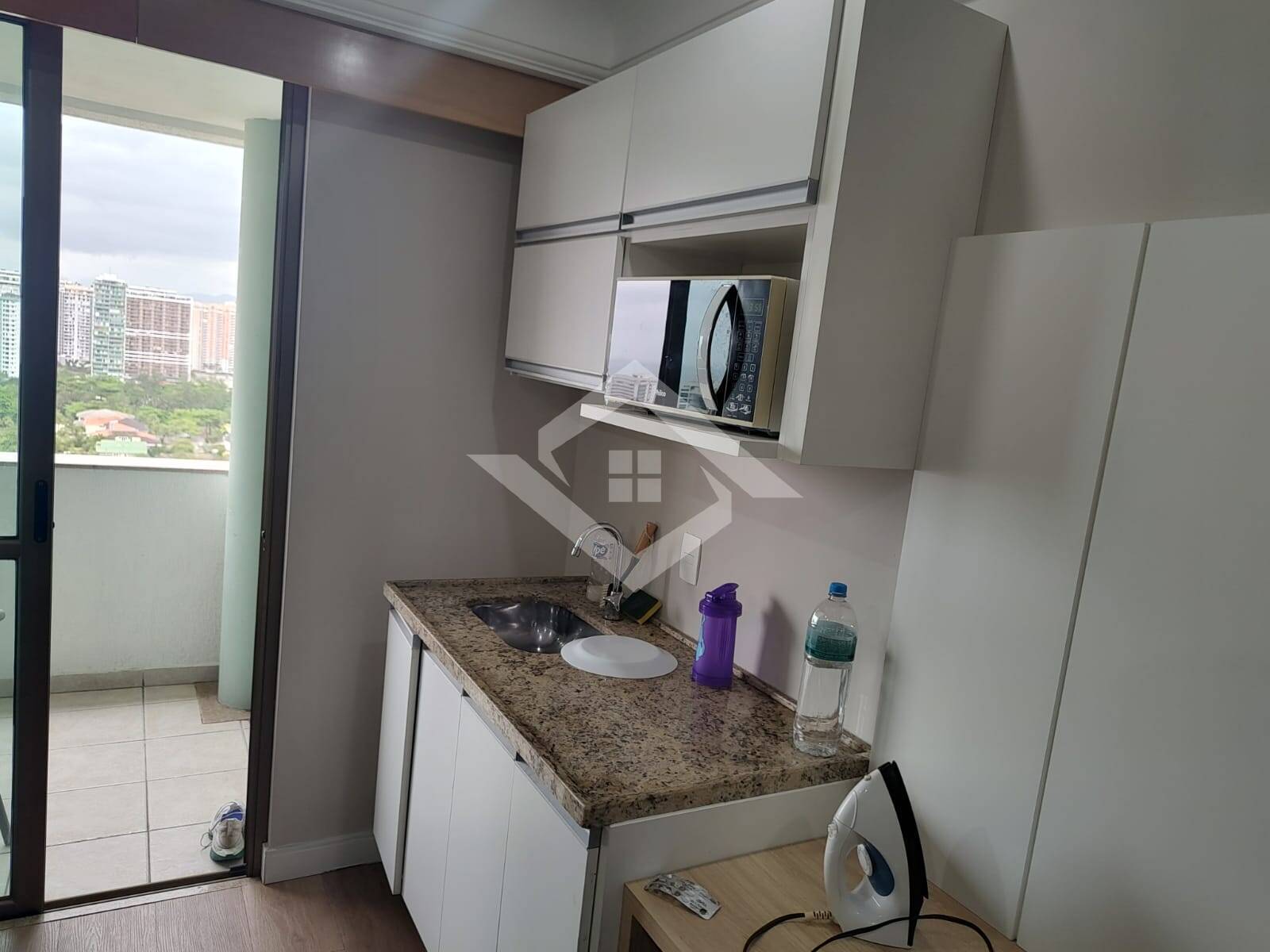 Apartamento à venda com 2 quartos, 65m² - Foto 23