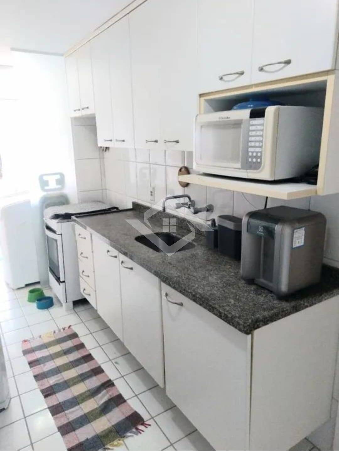 Apartamento para alugar com 3 quartos, 90m² - Foto 7