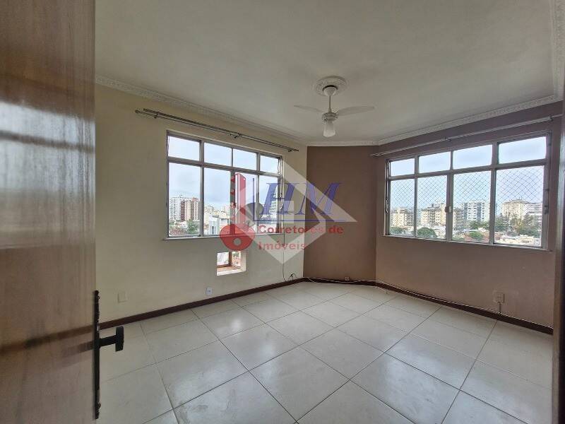 Apartamento à venda com 2 quartos, 70m² - Foto 5