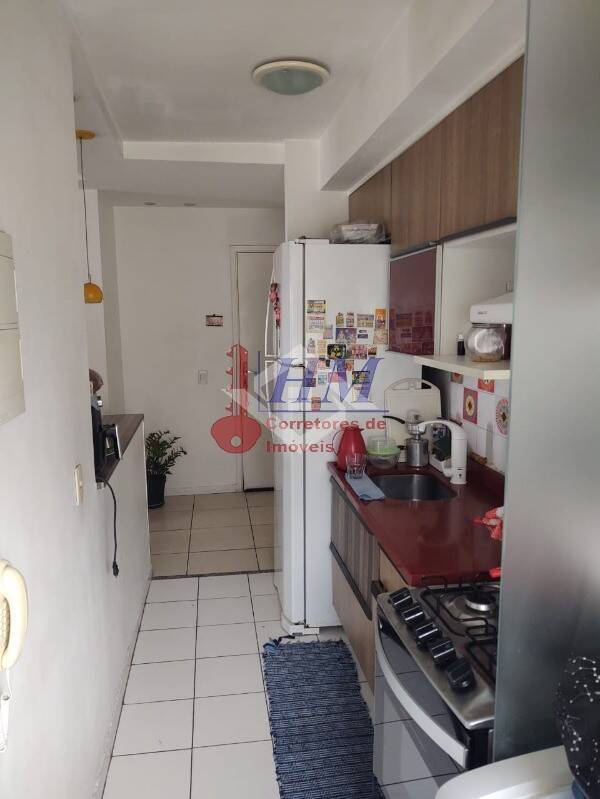 Apartamento à venda com 3 quartos, 66m² - Foto 17