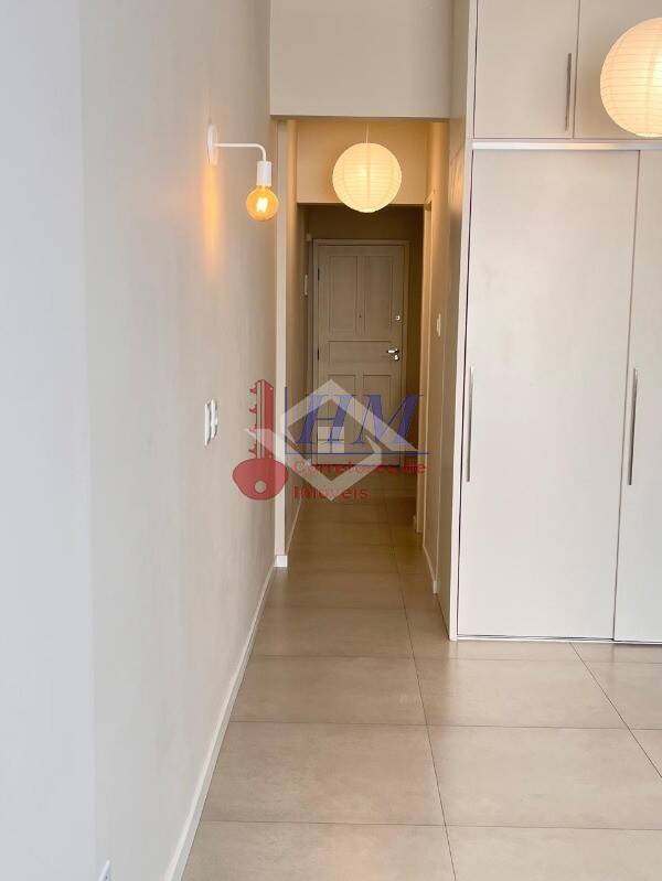 Apartamento à venda com 1 quarto, 33m² - Foto 4