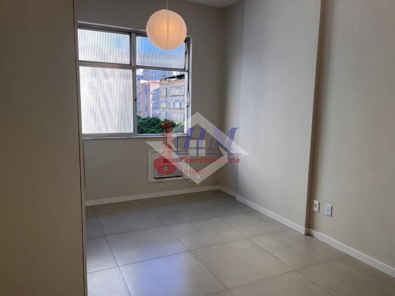 Apartamento à venda com 1 quarto, 33m² - Foto 9