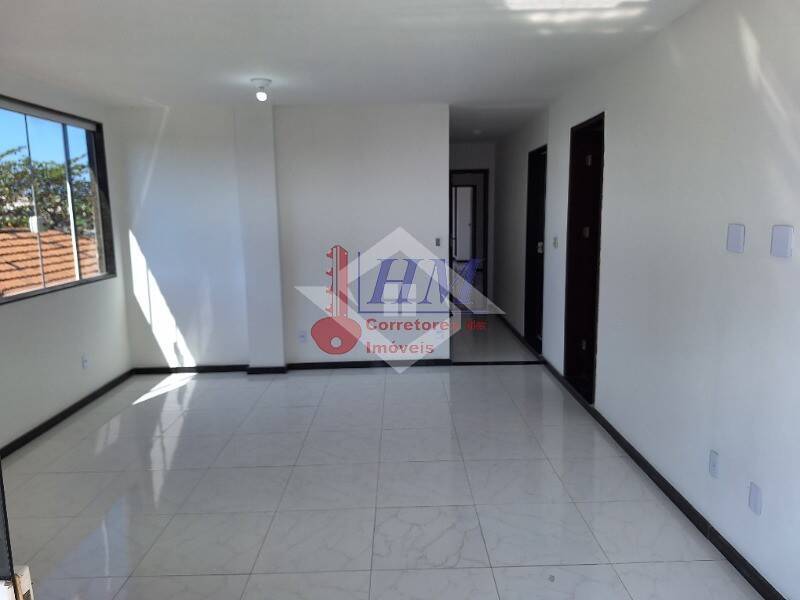 Casa à venda com 6 quartos, 320m² - Foto 9