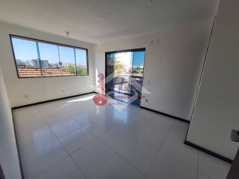 Casa à venda com 6 quartos, 320m² - Foto 25