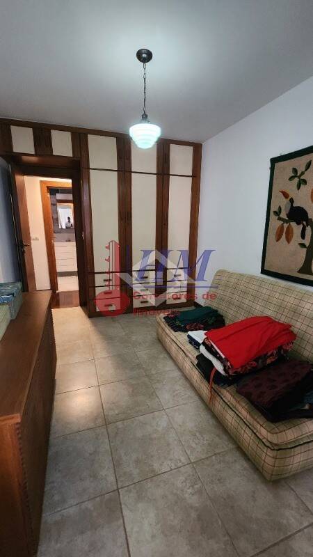 Apartamento para alugar com 4 quartos, 400m² - Foto 17