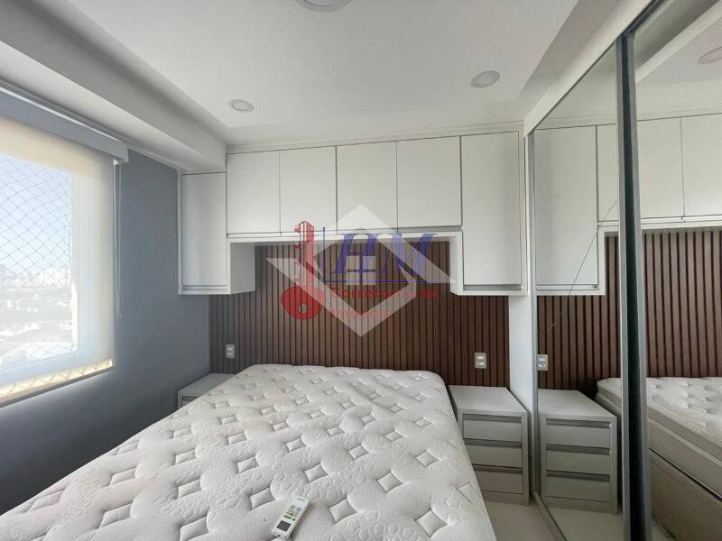 Apartamento à venda com 3 quartos, 76m² - Foto 6