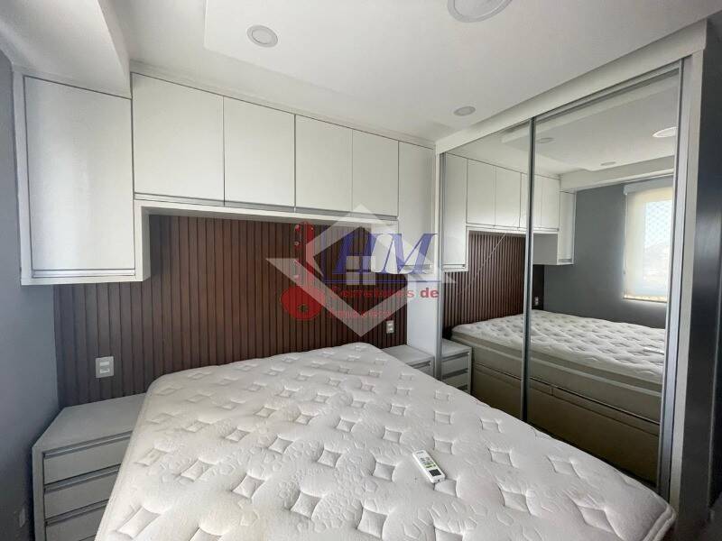 Apartamento à venda com 3 quartos, 76m² - Foto 5