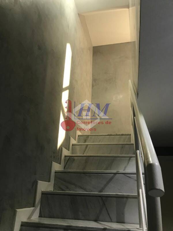 Casa à venda com 4 quartos, 175m² - Foto 14