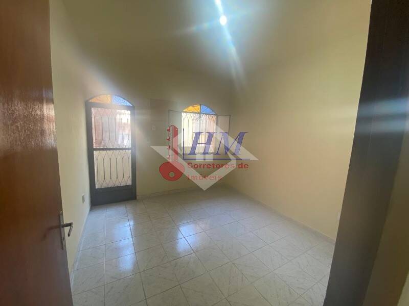 Casa à venda com 2 quartos, 105m² - Foto 5