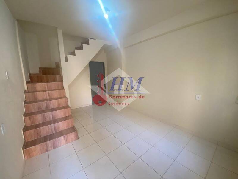 Casa à venda com 2 quartos, 105m² - Foto 14