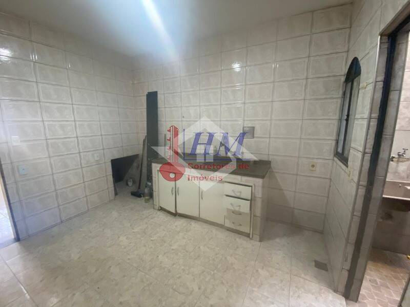 Casa à venda com 2 quartos, 105m² - Foto 22