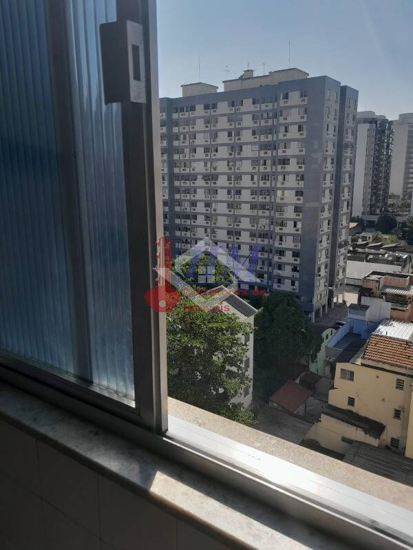 Apartamento à venda com 2 quartos, 55m² - Foto 2