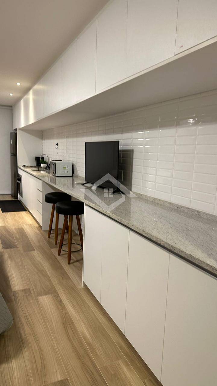 Apartamento à venda com 1 quarto, 70m² - Foto 6