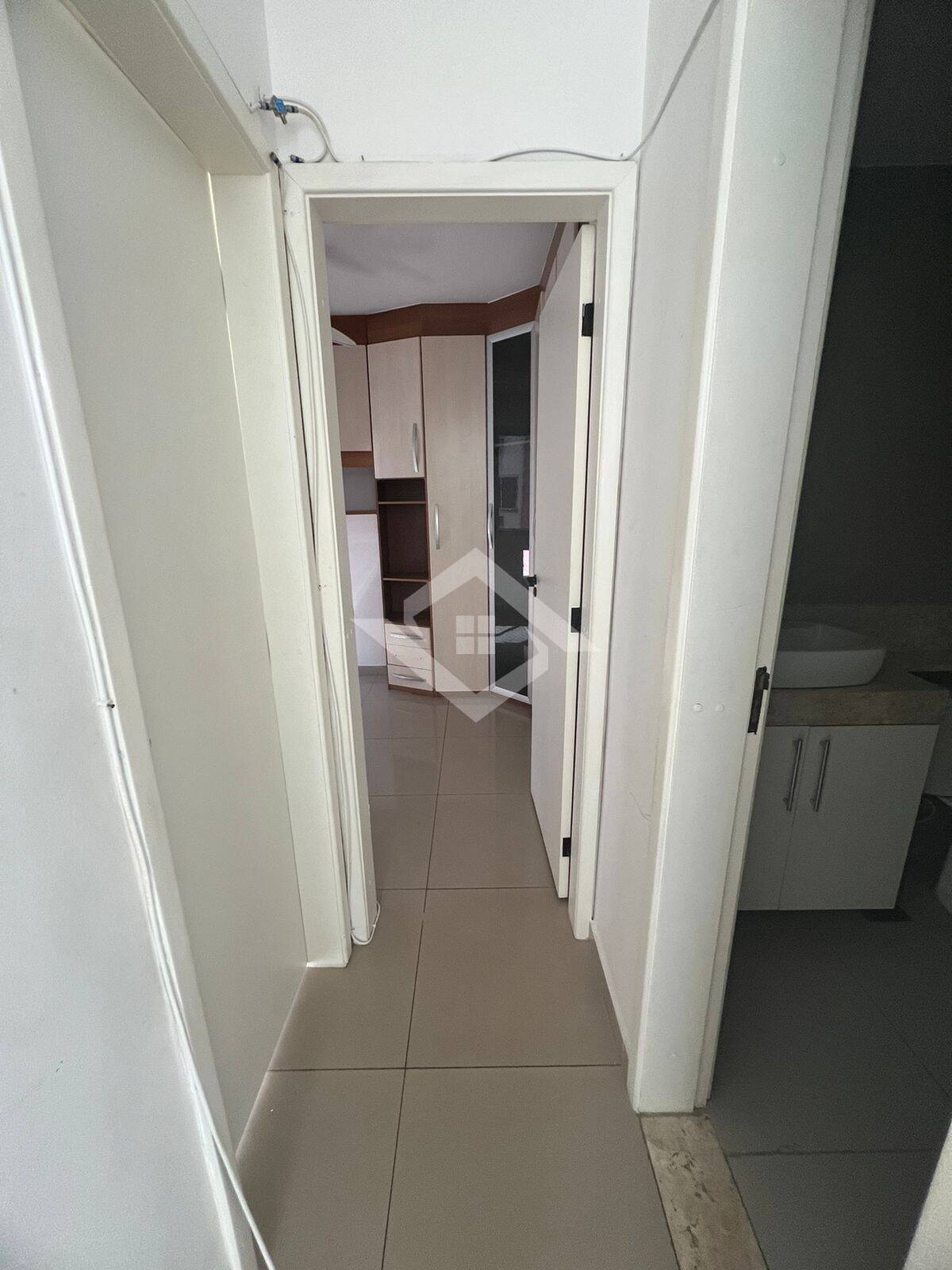 Apartamento para alugar com 2 quartos, 65m² - Foto 10