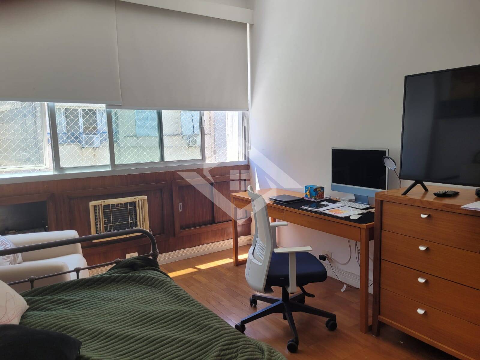 Apartamento à venda com 4 quartos, 177m² - Foto 3