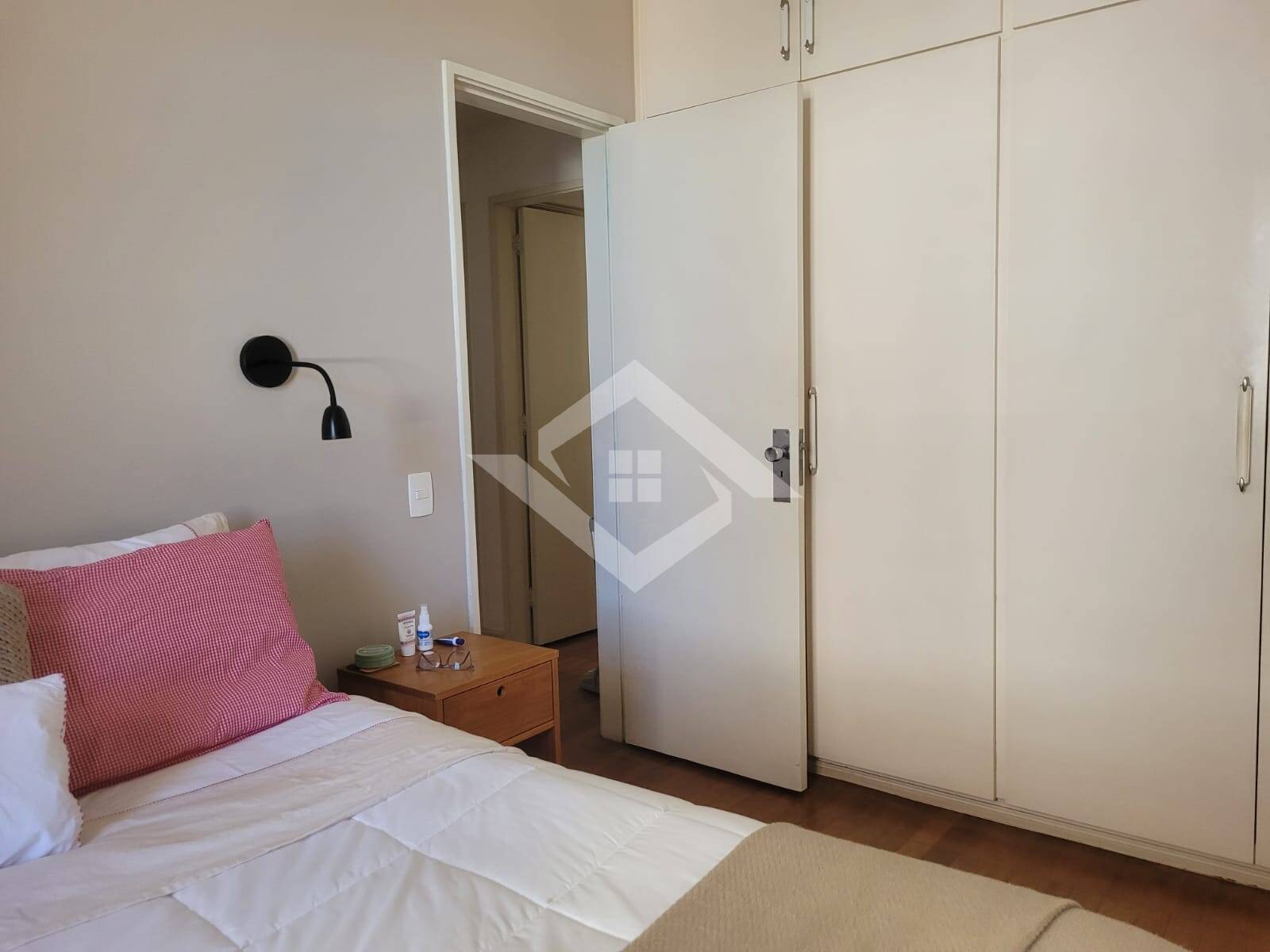 Apartamento à venda com 4 quartos, 177m² - Foto 9