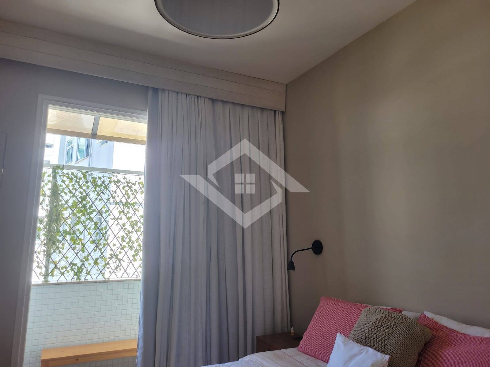 Apartamento à venda com 4 quartos, 177m² - Foto 14