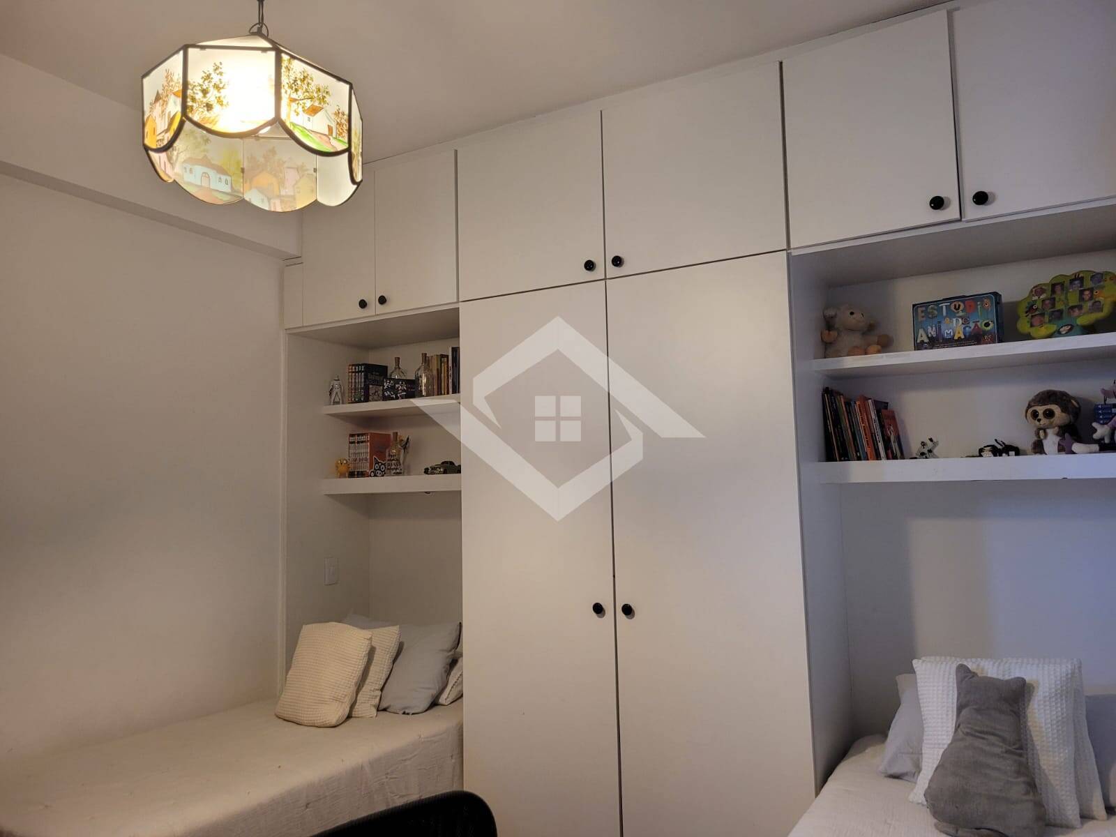 Apartamento à venda com 4 quartos, 177m² - Foto 18