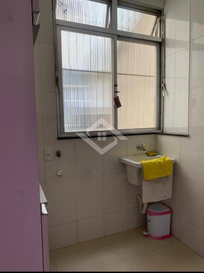 Apartamento à venda com 2 quartos, 60m² - Foto 12