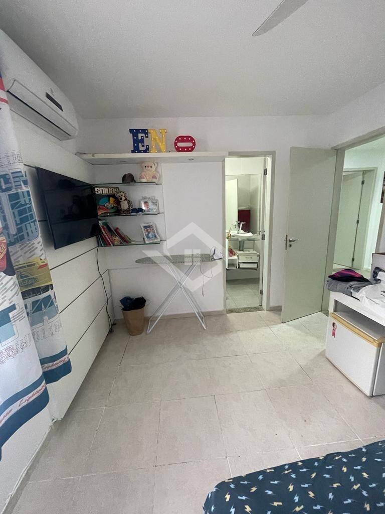 Casa para alugar com 4 quartos, 300m² - Foto 5