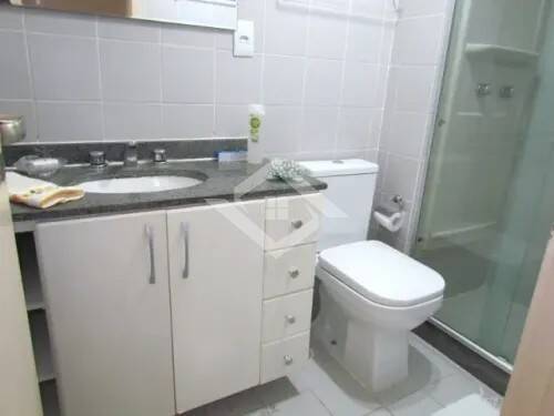 Apartamento para alugar com 3 quartos, 207m² - Foto 12