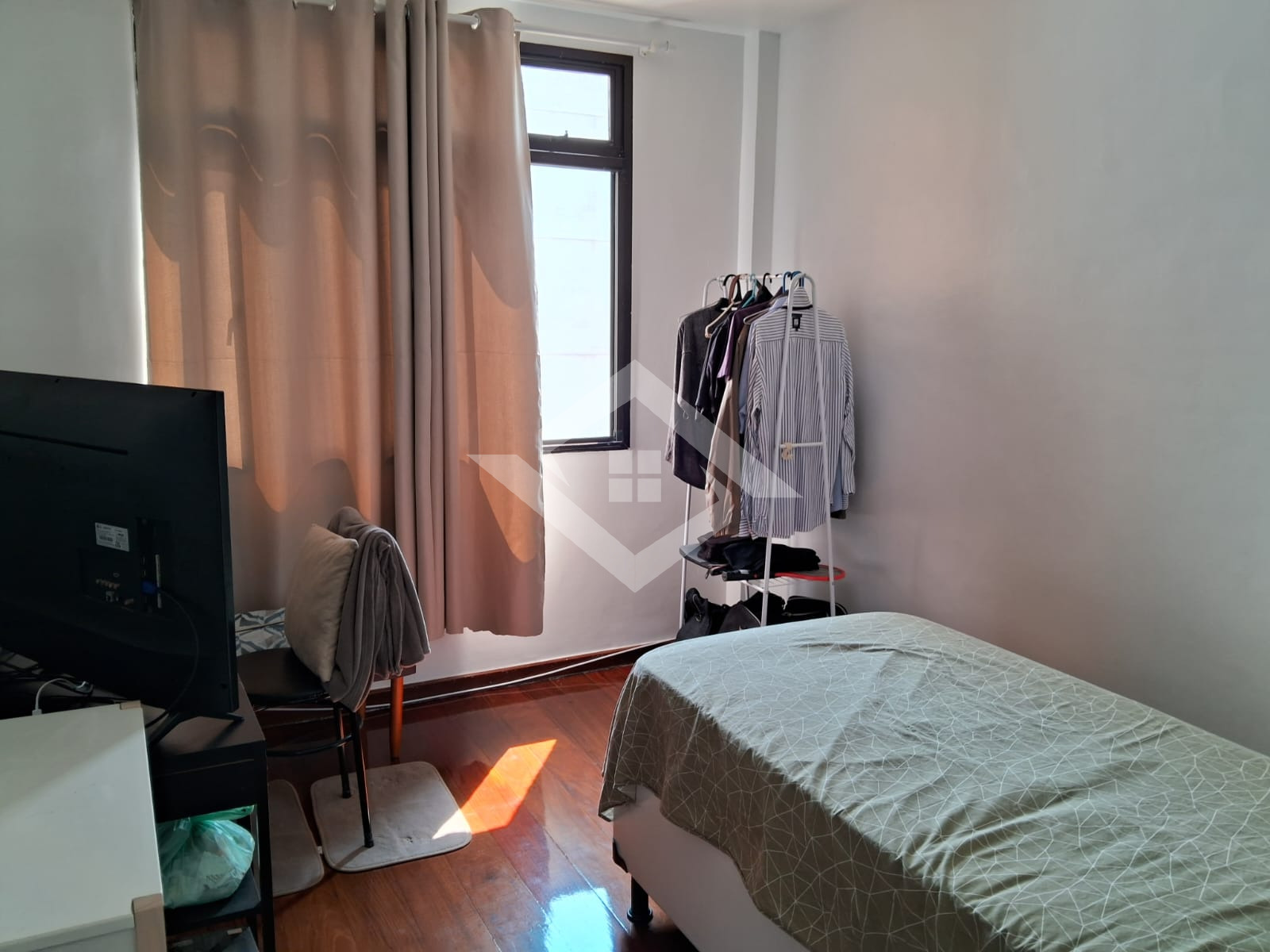 Apartamento à venda com 2 quartos, 102m² - Foto 3