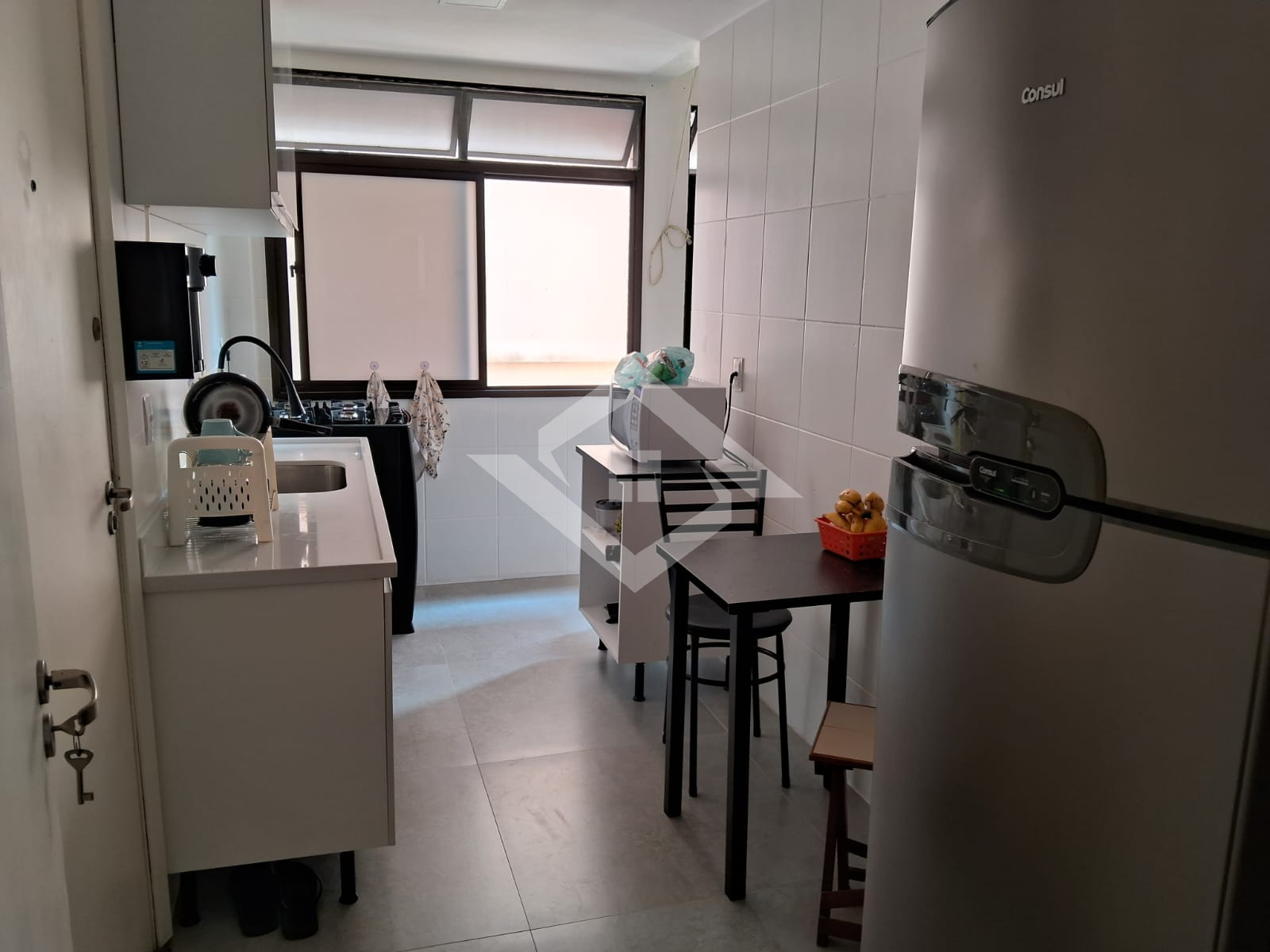 Apartamento à venda com 2 quartos, 102m² - Foto 4