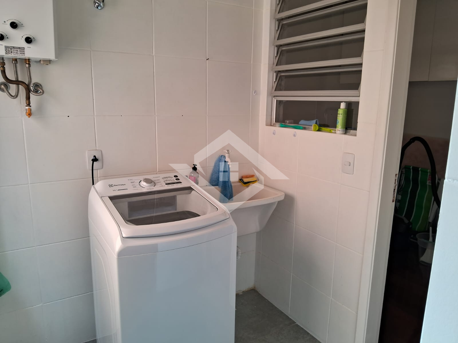 Apartamento à venda com 2 quartos, 102m² - Foto 6