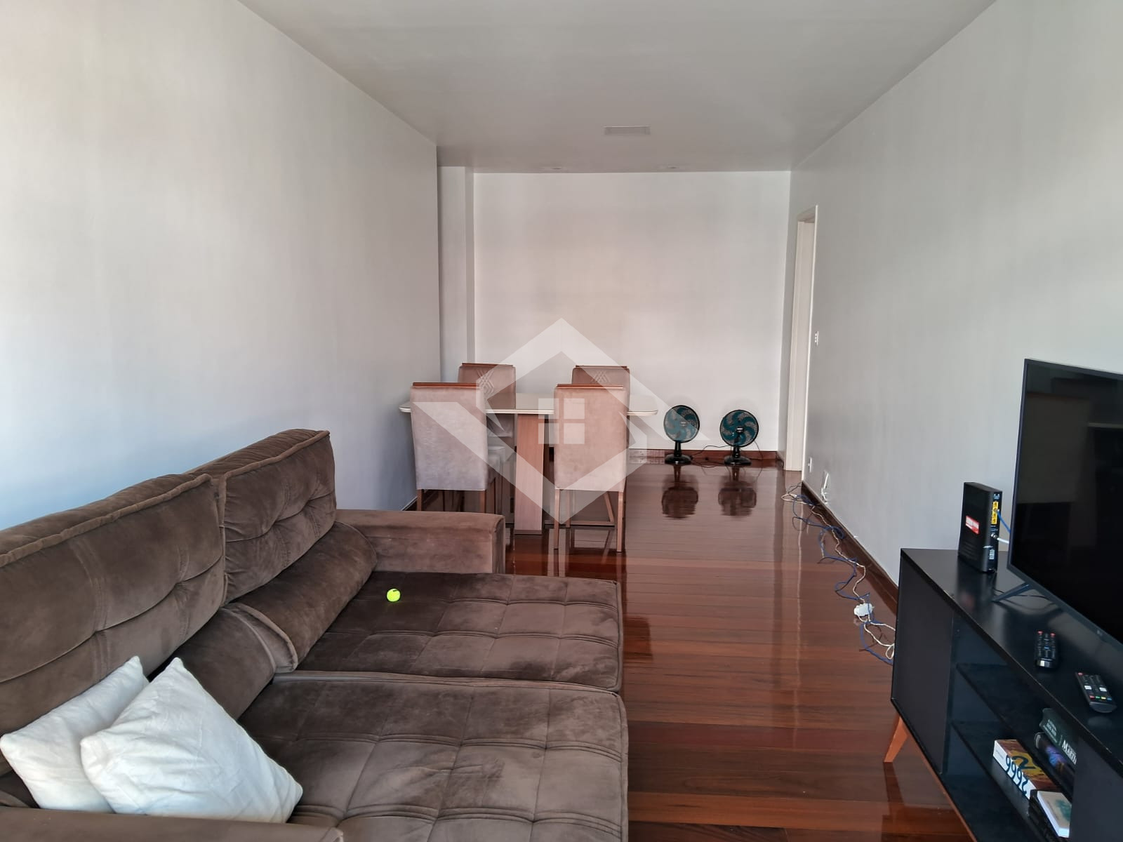 Apartamento à venda com 2 quartos, 102m² - Foto 10