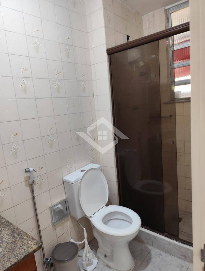 Apartamento para alugar com 2 quartos, 55m² - Foto 9