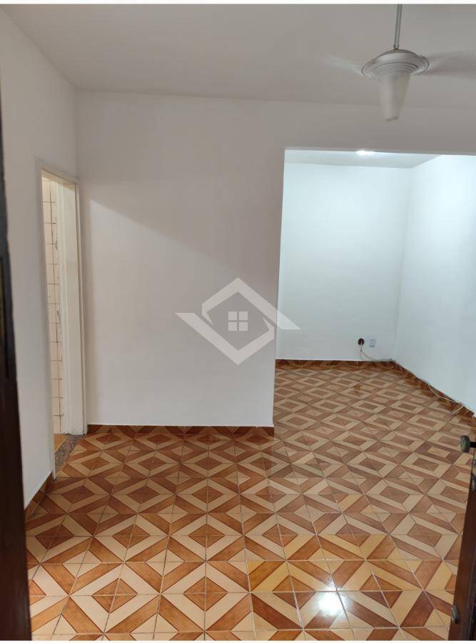 Apartamento para alugar com 2 quartos, 55m² - Foto 11