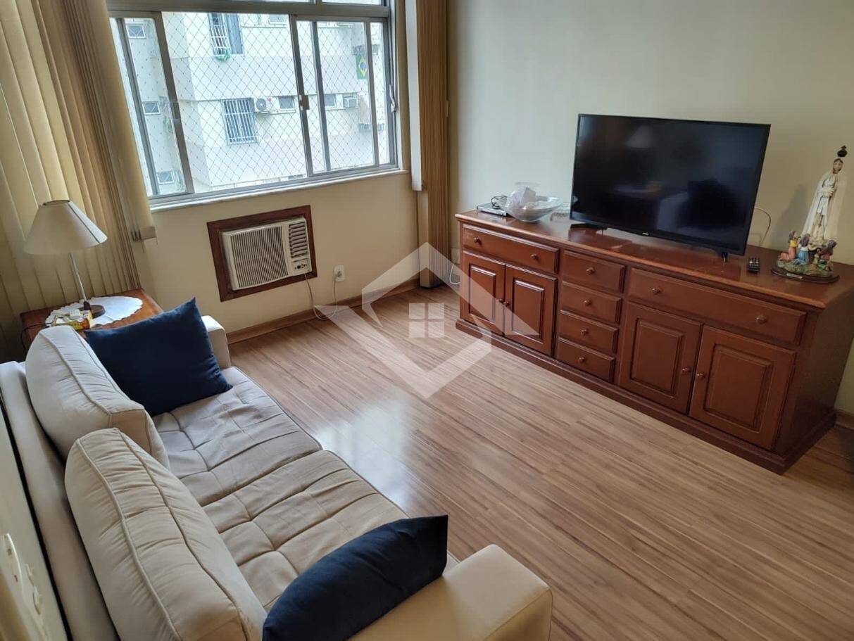 Apartamento à venda com 2 quartos, 70m² - Foto 6