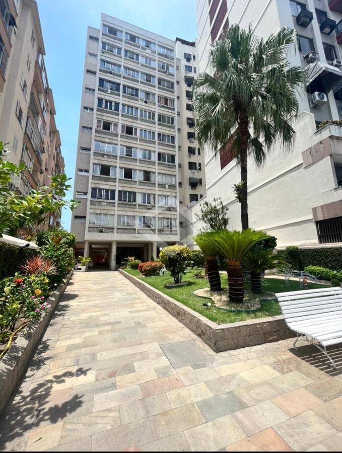 Apartamento à venda com 2 quartos, 85m² - Foto 1