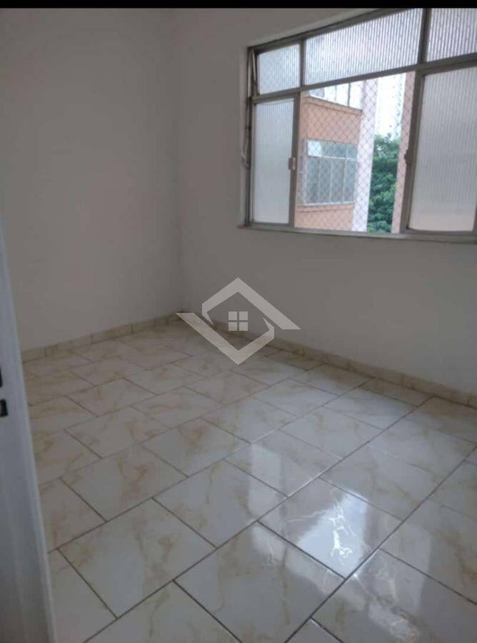 Apartamento à venda com 2 quartos, 85m² - Foto 4