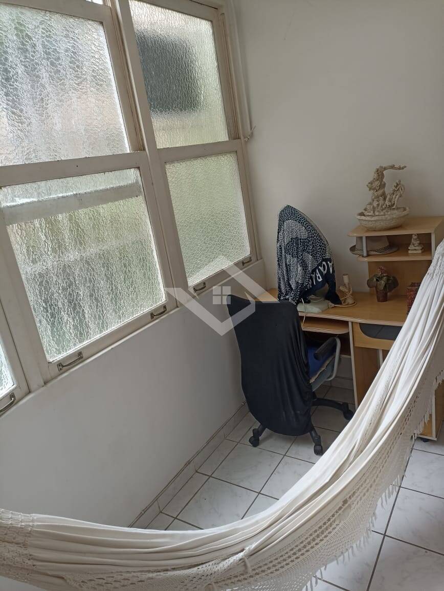 Apartamento à venda com 1 quarto, 48m² - Foto 13