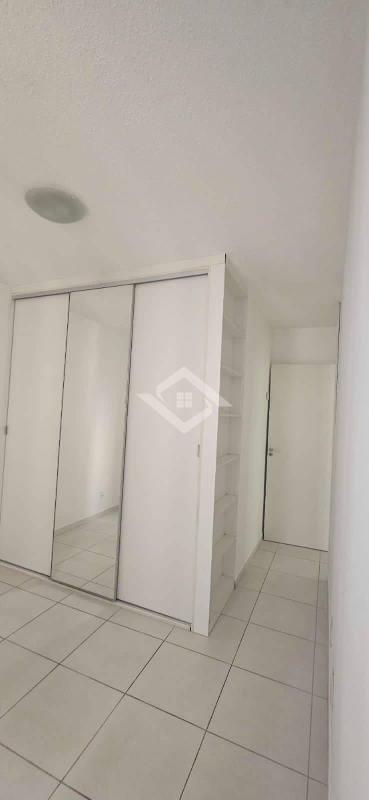 Apartamento para alugar com 2 quartos, 55m² - Foto 4