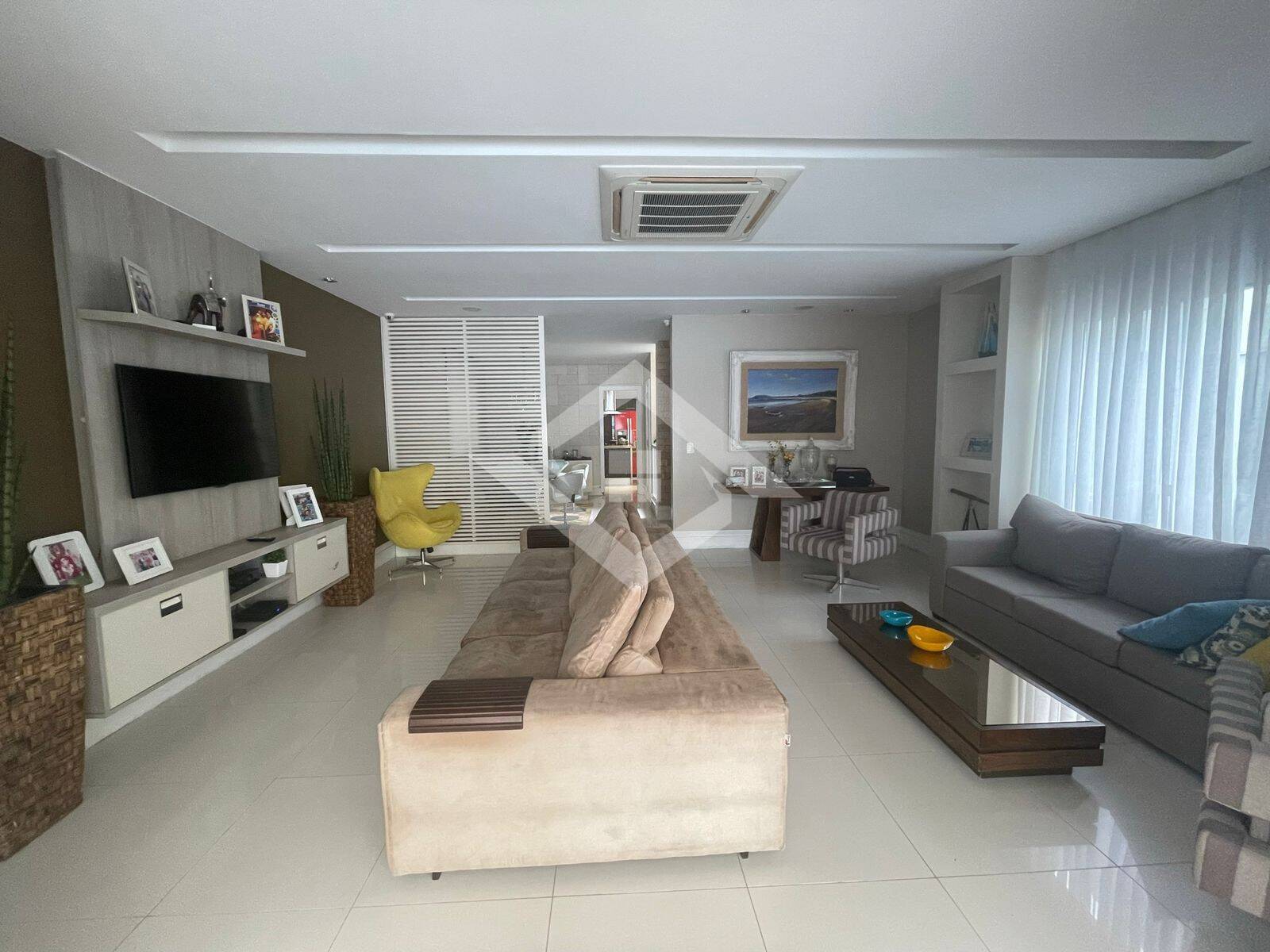 Apartamento para alugar com 5 quartos, 337m² - Foto 17