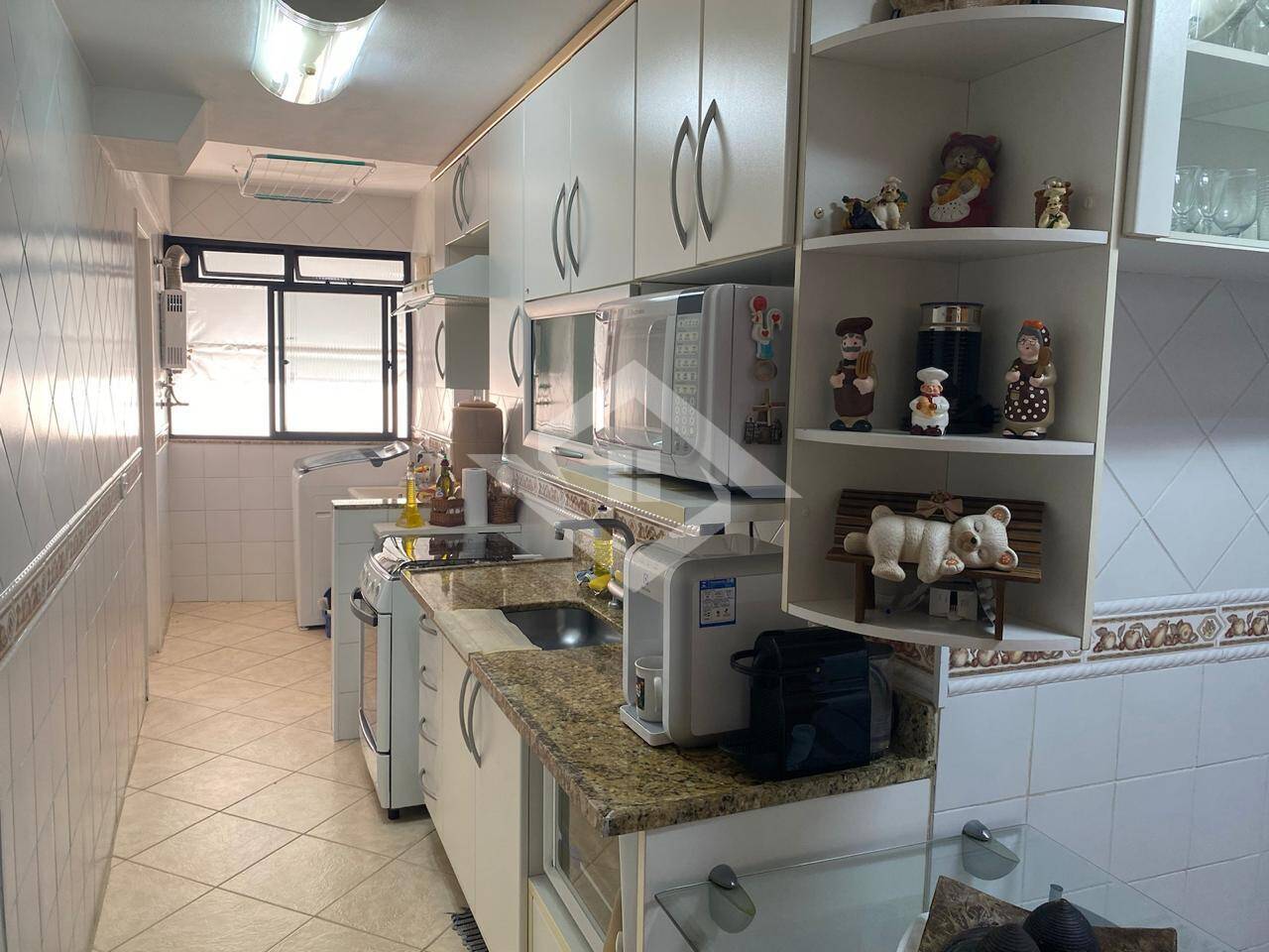 Apartamento à venda com 2 quartos, 172m² - Foto 18