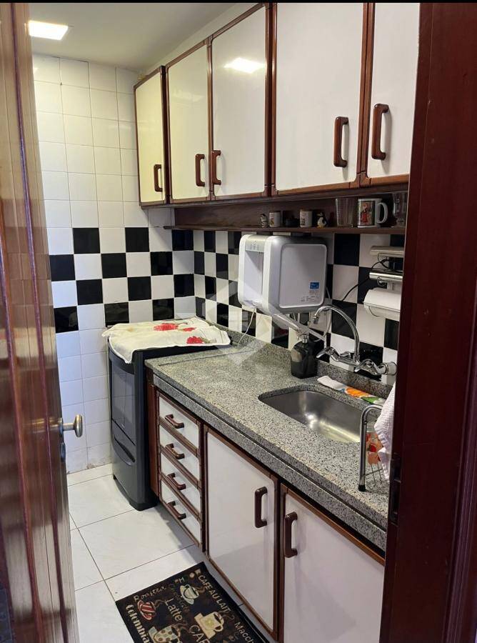 Apartamento à venda com 3 quartos, 87m² - Foto 6