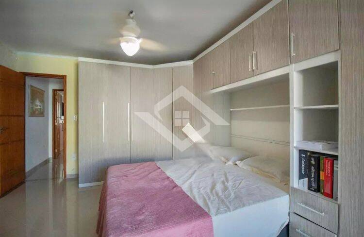 Casa à venda com 3 quartos, 136m² - Foto 11