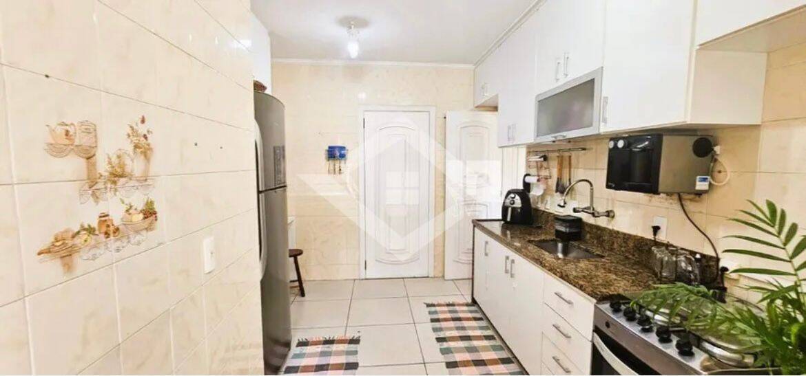 Apartamento à venda com 3 quartos, 138m² - Foto 9