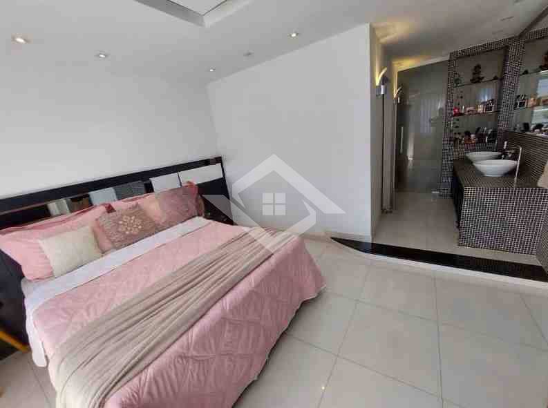 Apartamento à venda com 3 quartos, 220m² - Foto 25