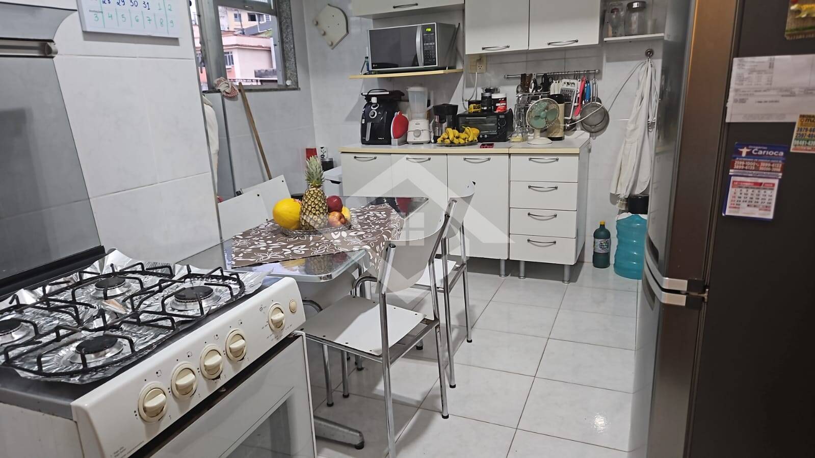 Apartamento à venda com 2 quartos, 64m² - Foto 15