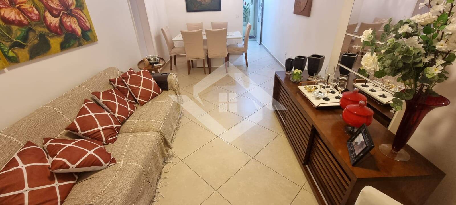 Apartamento à venda com 2 quartos, 64m² - Foto 1