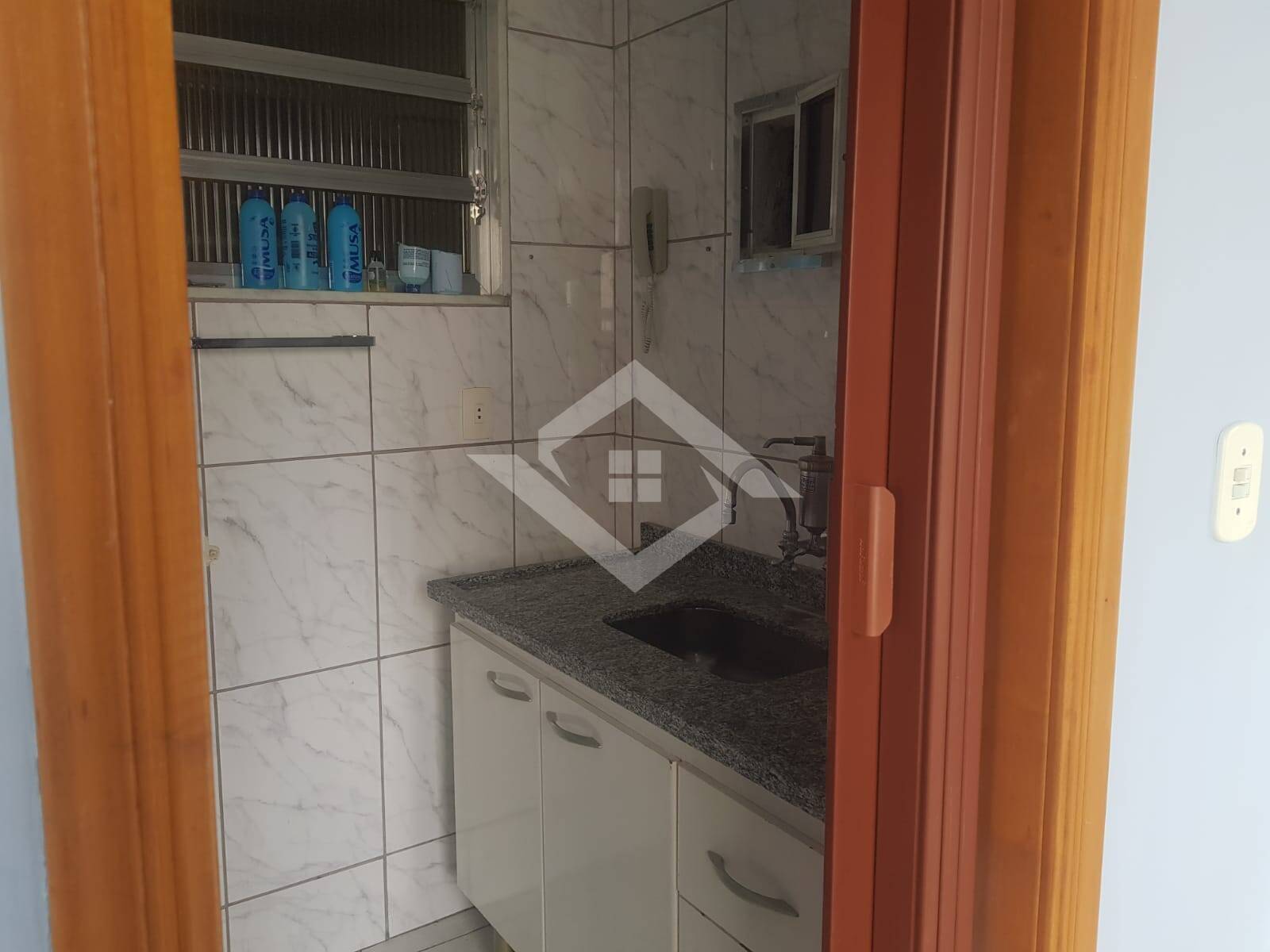 Apartamento para alugar com 1 quarto, 38m² - Foto 6