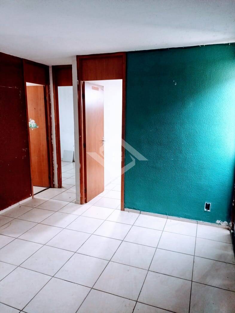 Apartamento à venda com 2 quartos, 42m² - Foto 2